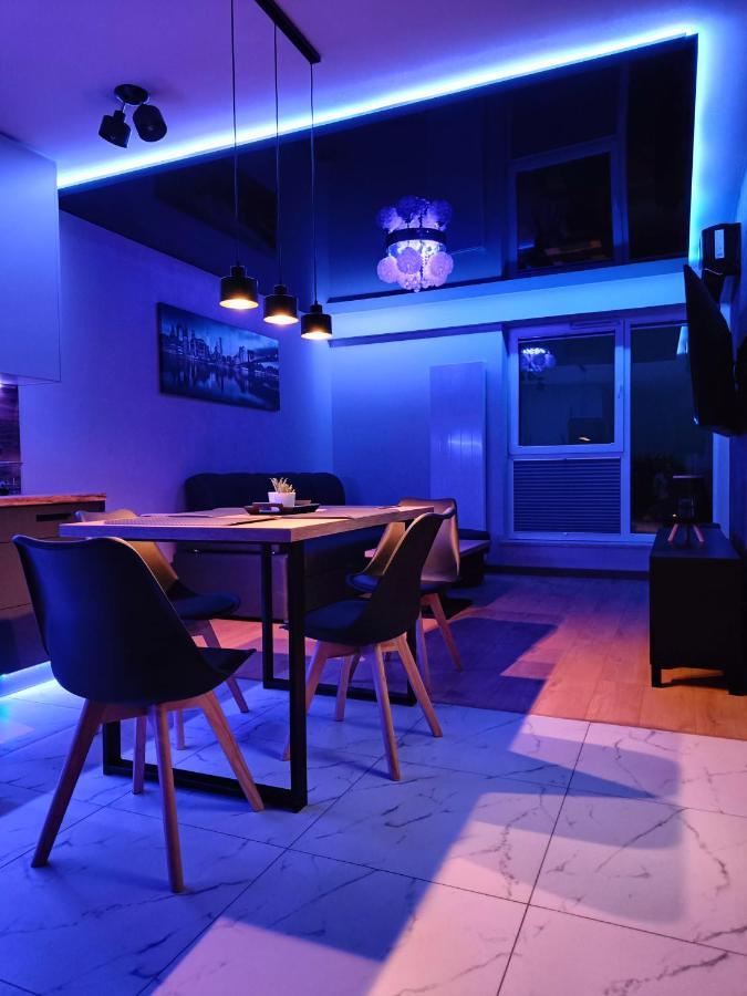 Luksusowy Przy Galerii 8th Floor Apartment Kielce
